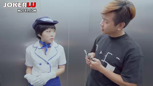 [SWAG]JSBY-0084悶騷日系百貨電梯小姐
